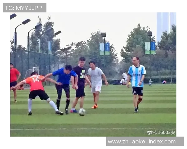 风驰电掣的绿茵场上他是球迷心中的偶像与传奇
